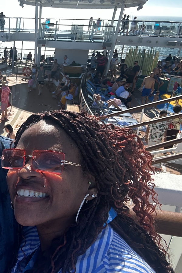 Cruise Brothers Travel Agent Reba Joyner